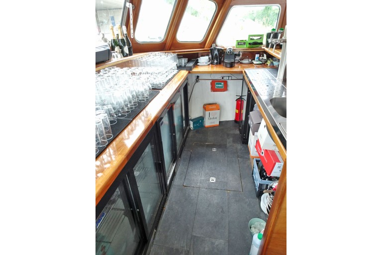 Dagpassagiersschip 152 pers