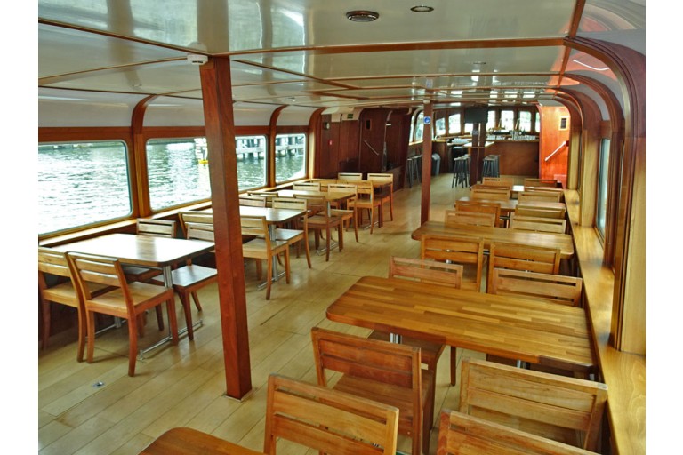 Dagpassagiersschip 152 pers