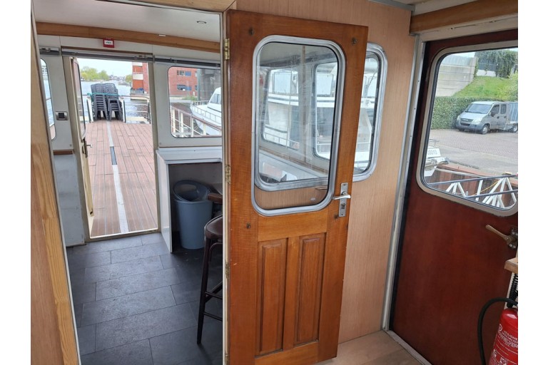 Dagpassagiersschip 152 pers