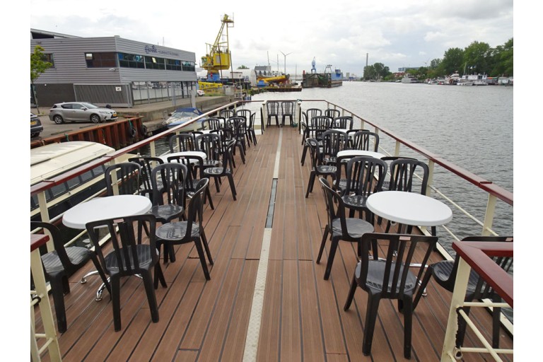 Dagpassagiersschip 152 pers