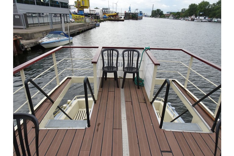 Dagpassagiersschip 152 pers