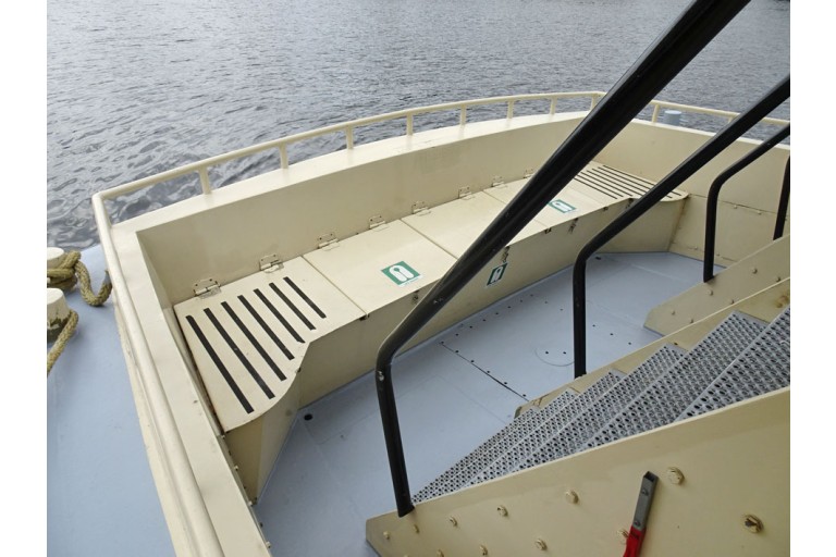 Dagpassagiersschip 152 pers