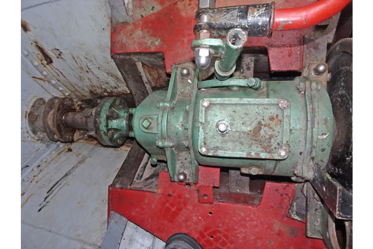 Motor Cutter 13.47, Live Aboard