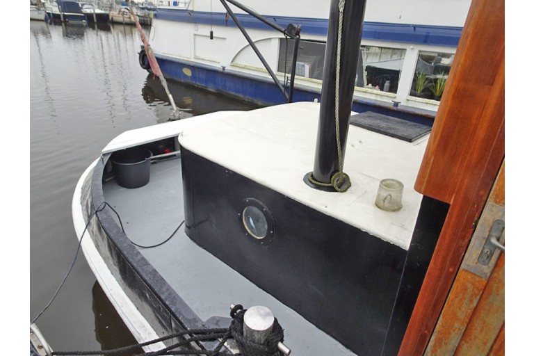 Motor Cutter 13.47, Live Aboard