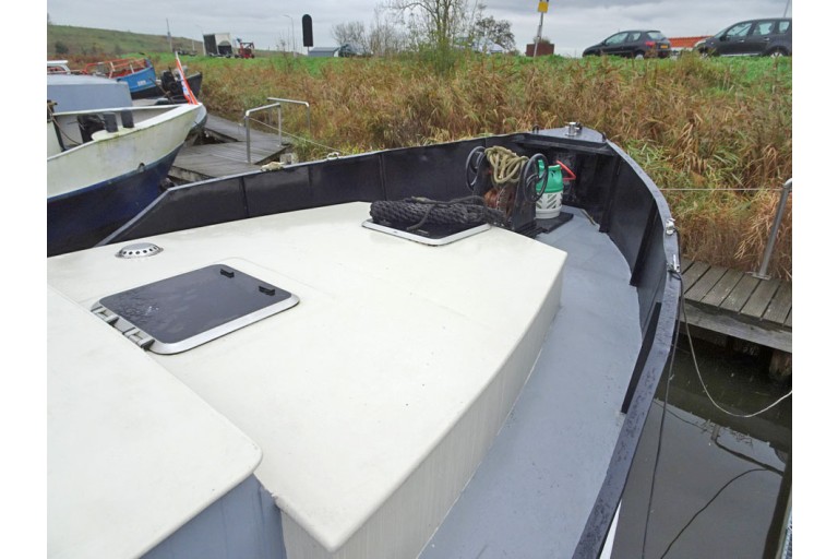 Motor Cutter 13.47, Live Aboard