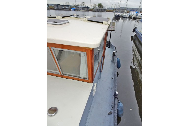 Motor Cutter 13.47, Live Aboard