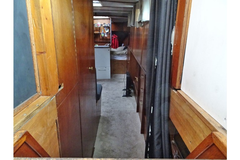 Motor Cutter 13.47, Live Aboard