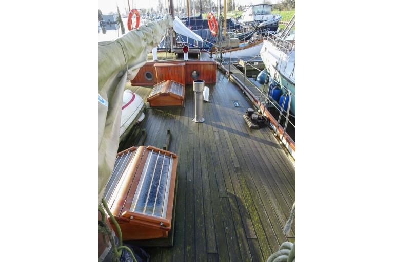 Gentlemen's sailing yacht 15.20