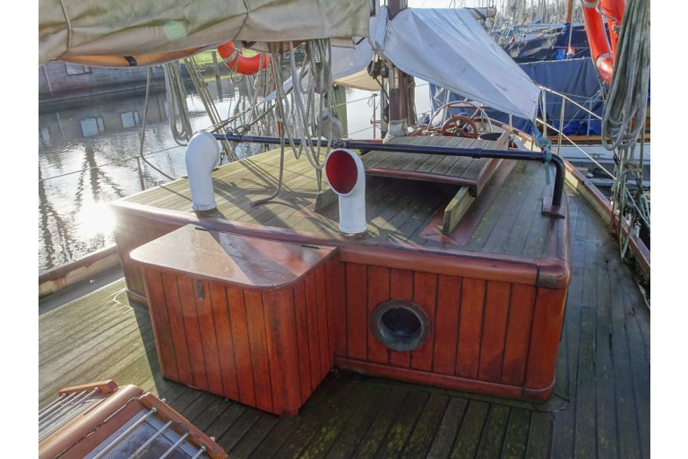 Gentlemen's sailing yacht 15.20