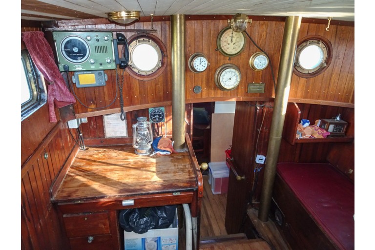 Gentlemen's sailing yacht 15.20