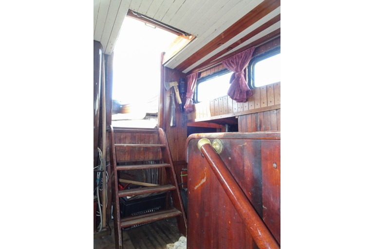 Gentlemen's sailing yacht 15.20