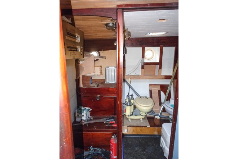 Gentlemen's sailing yacht 15.20