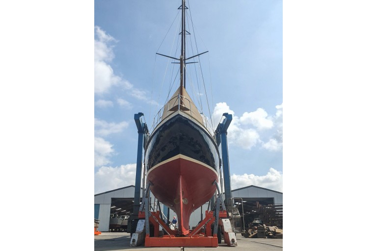 Gentlemen's sailing yacht 15.20