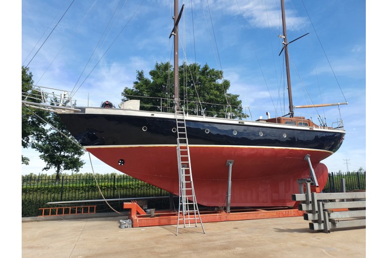 Gentlemen's sailing yacht 15.20