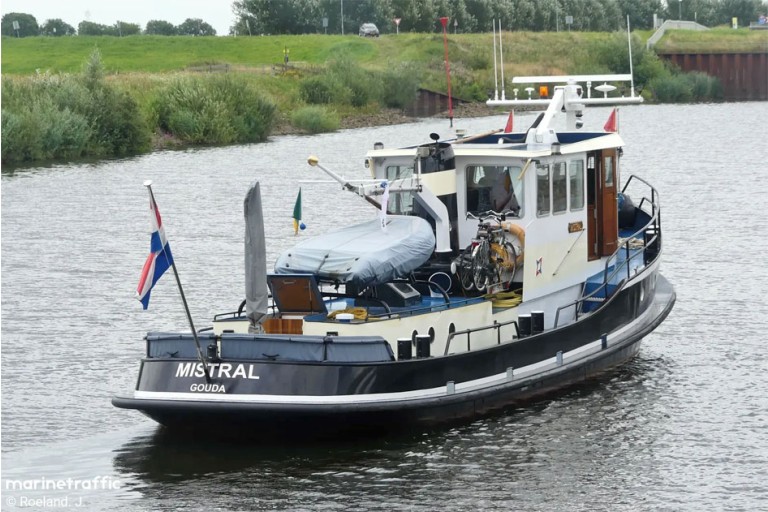 Executive vessel / Inspection vessel 17.83 ES-TRIN certified