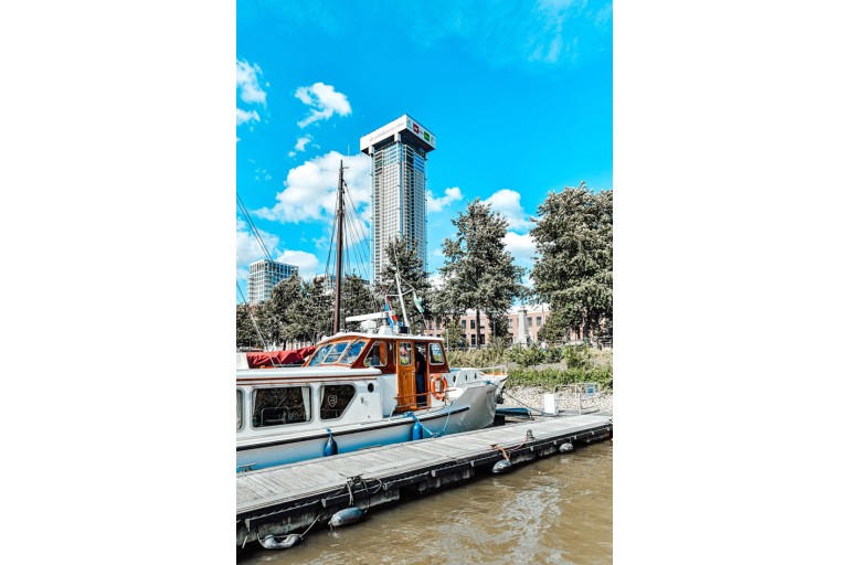 Passenger ship 30 persons