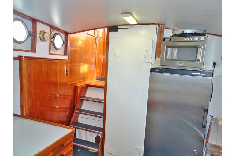 Passenger ship 30 persons