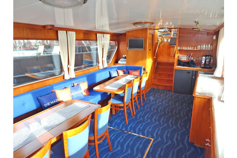 Passenger ship 30 persons