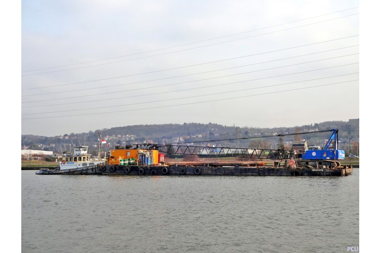 Remorqueur / Pousseur 17.58 avec ES-TRIN