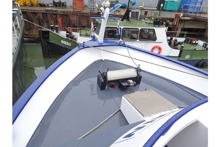 Bateau d'excursion 150 passagers