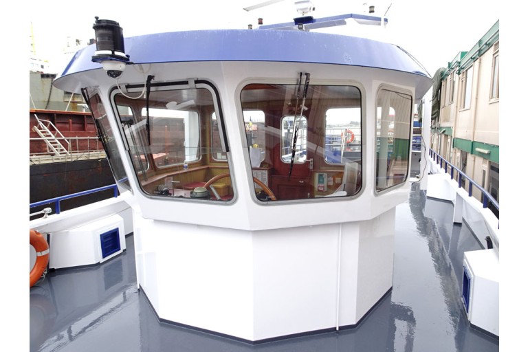 Bateau d'excursion 150 passagers