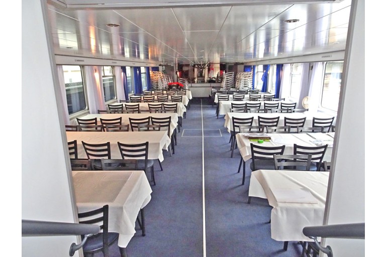 Bateau d'excursion 150 passagers