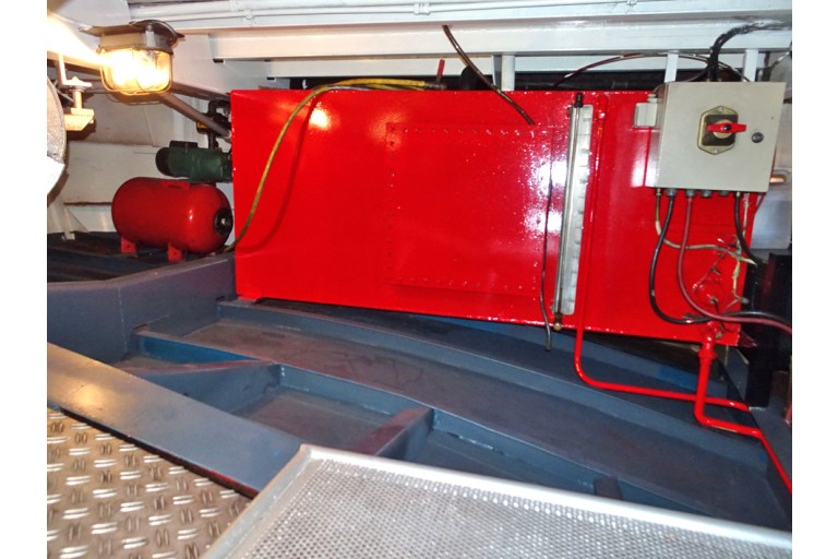 Bateau d'excursion 150 passagers