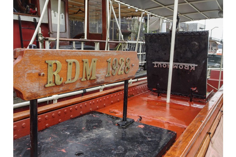 Dockyard 13, Motor tender