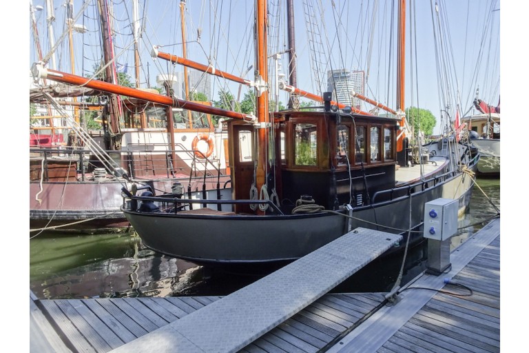 Kotter Varend Woonschip 14.95