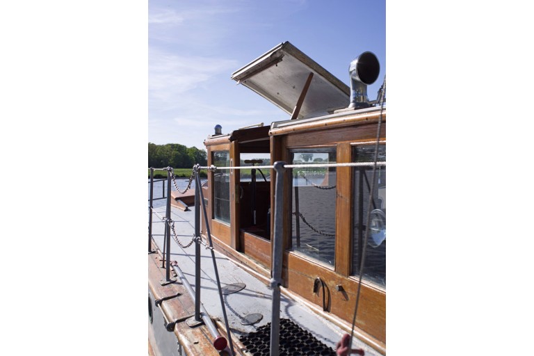 Silver Classic Motor Yacht 12.80 TSDY