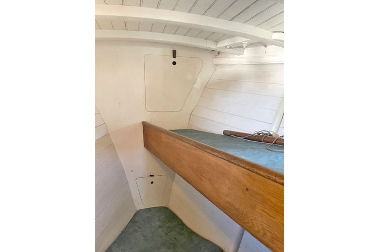 Silver Classic Motor Yacht 12.80 TSDY