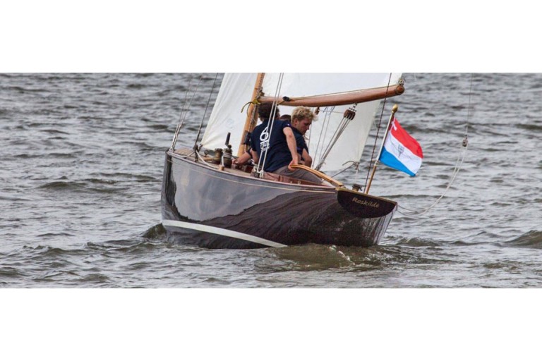 6mR Classic Sailing Yacht 38