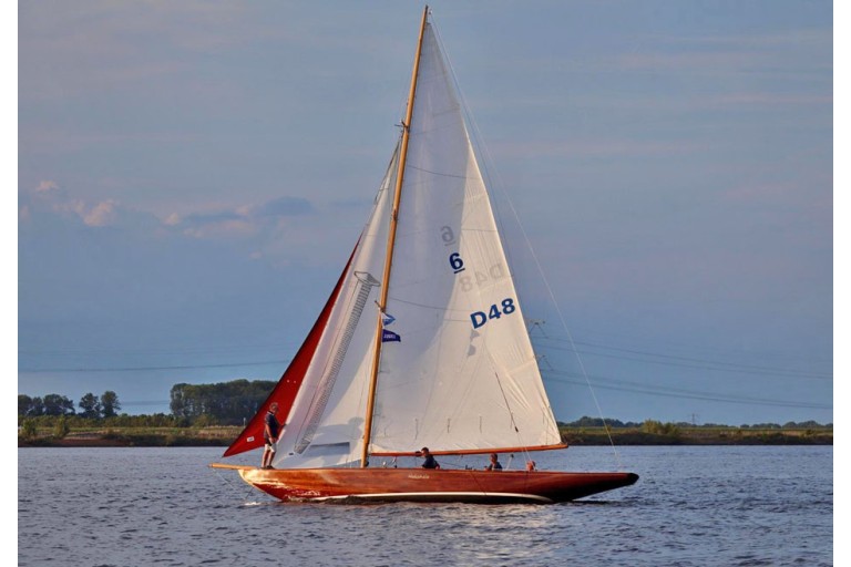 6mR Classic Sailing Yacht 38