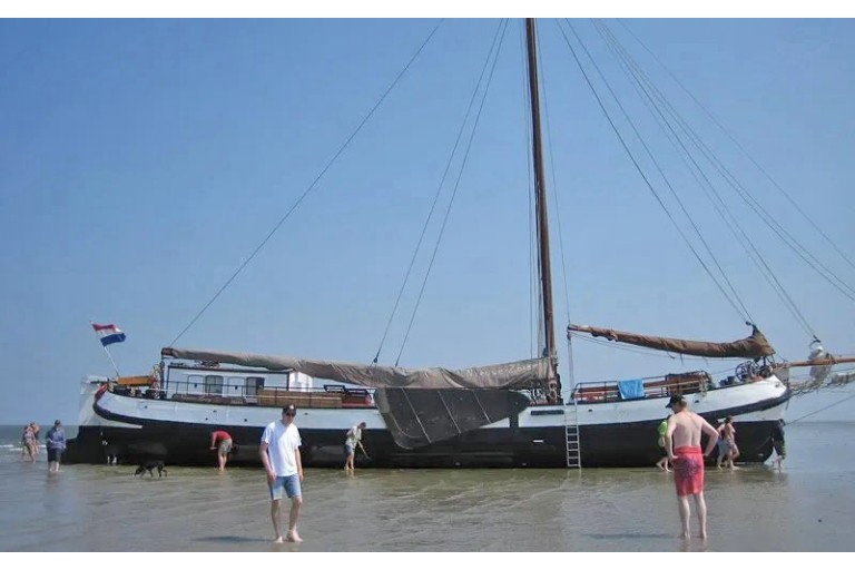 Dutch Sailingtjalk, 20 pax