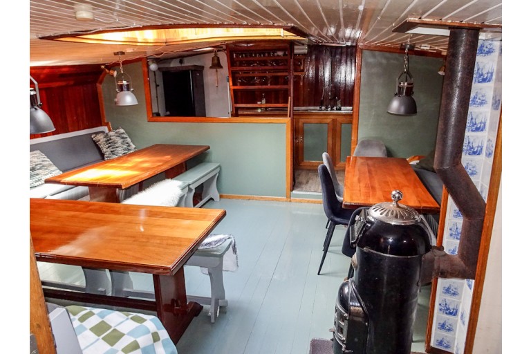 Dutch Sailingtjalk, 20 pax