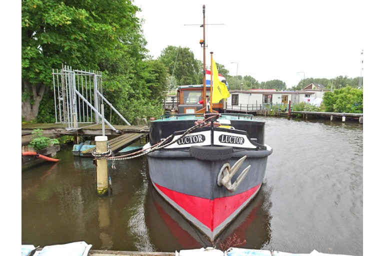 Amsterdam Tugboat 15.16