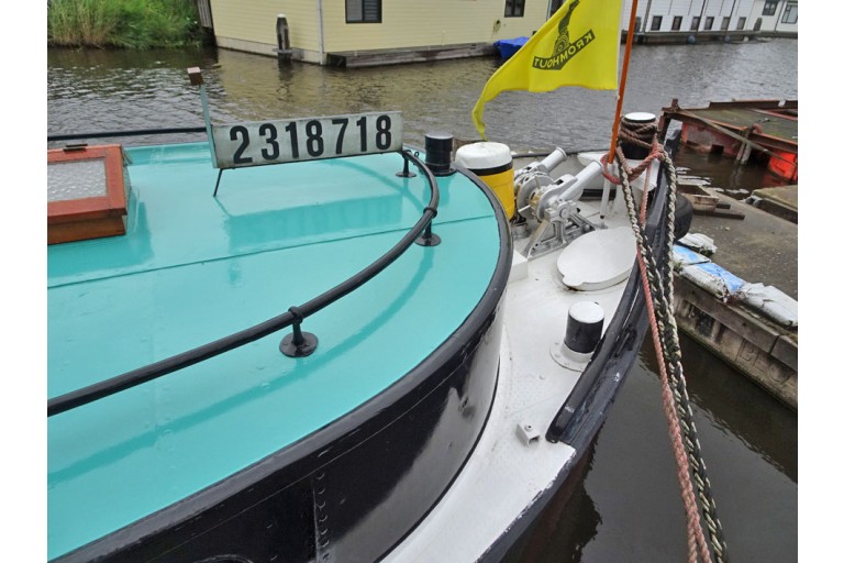 Amsterdam Tugboat 15.16