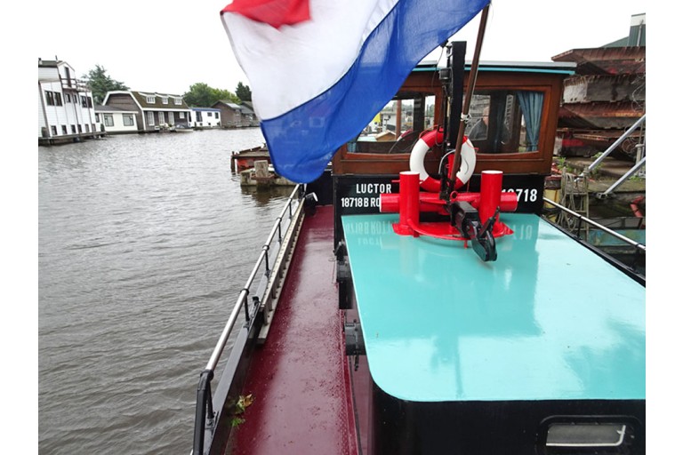 Amsterdam Tugboat 15.16