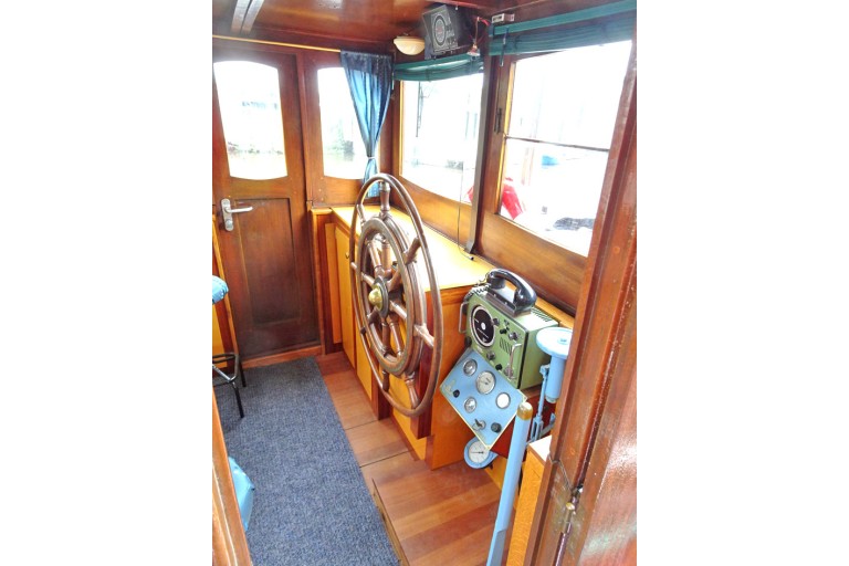 Amsterdam Tugboat 15.16
