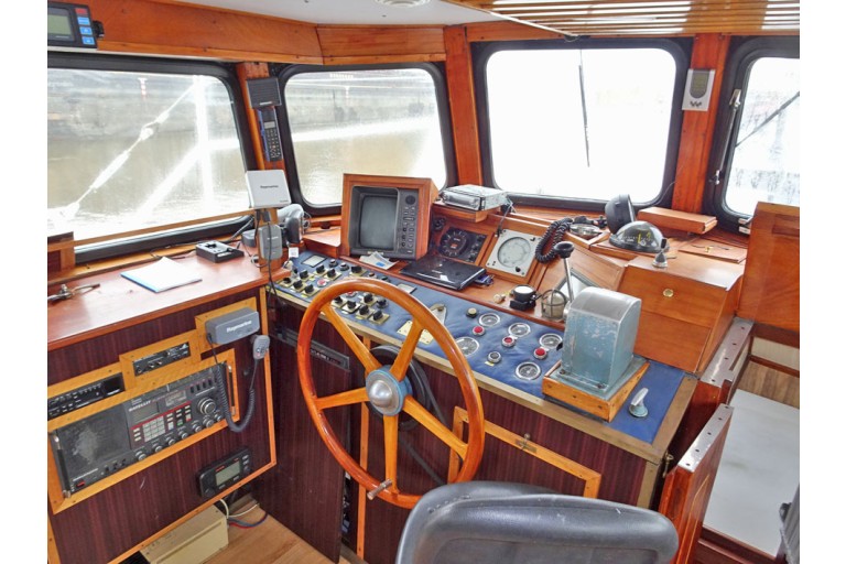 Former German Patrolvessel 18.24, ES-TRIN Rhine