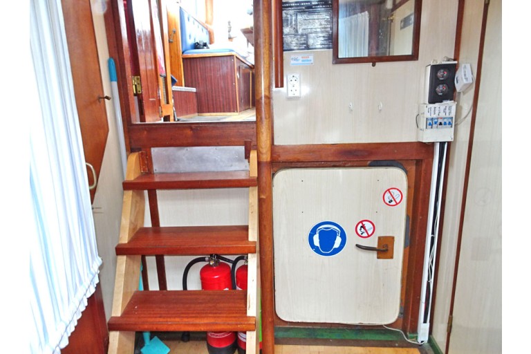 Former German Patrolvessel 18.24, ES-TRIN Rhine