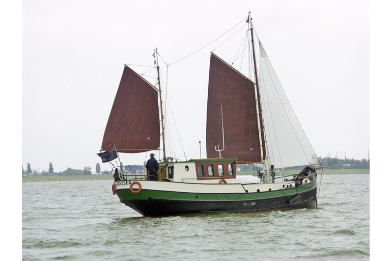 Cotre à voile 15.45, grande zone de navigation