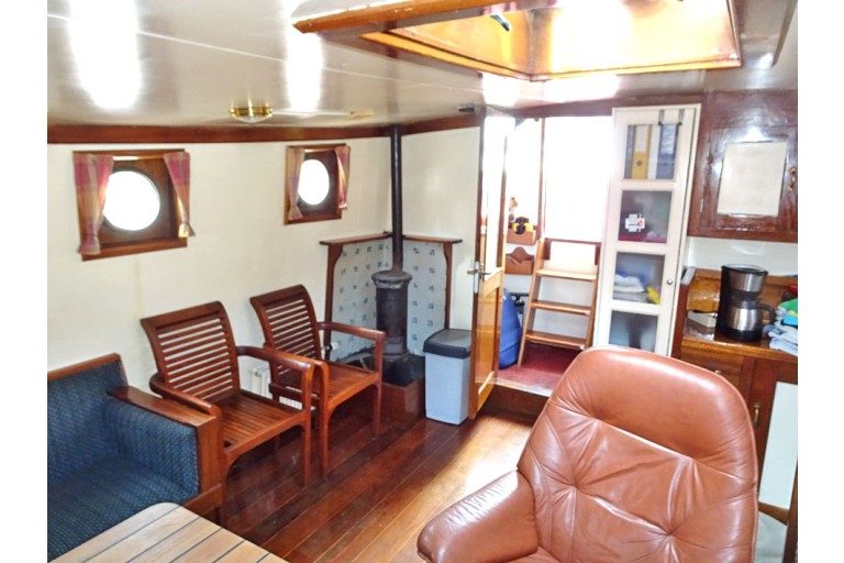 Top sail schooner 26 overnight guests