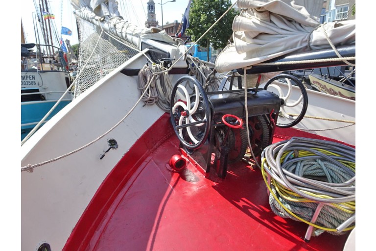 Top sail schooner 26 overnight guests