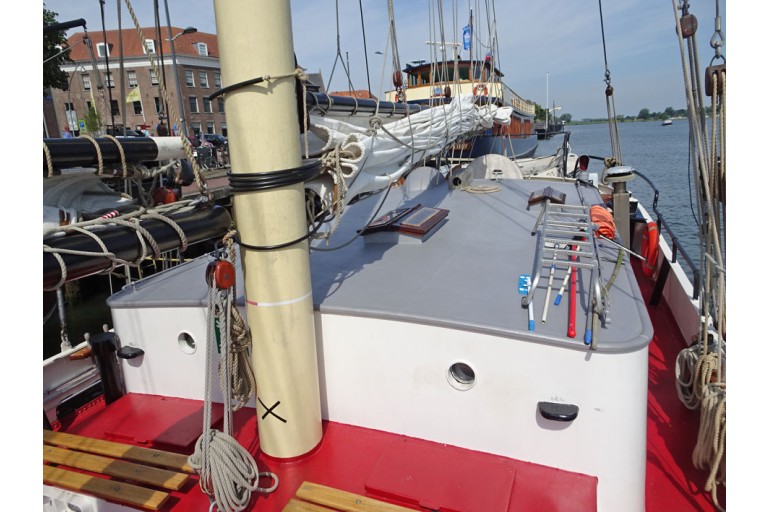 Top sail schooner 26 overnight guests