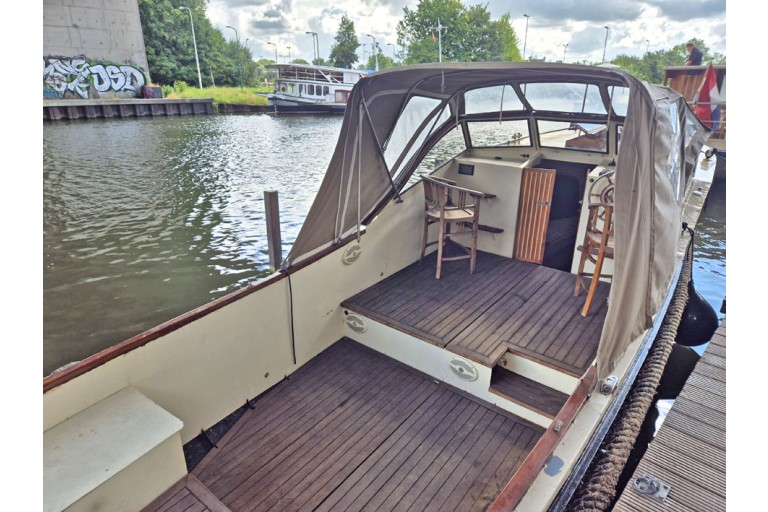 Pont de gaillard Yacht à moteur classique 11.30