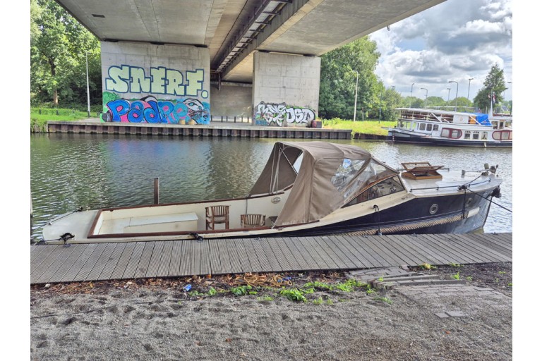 Pont de gaillard Yacht à moteur classique 11.30