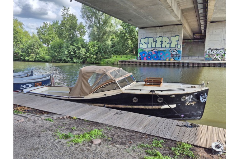 Pont de gaillard Yacht à moteur classique 11.30