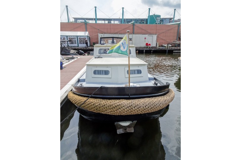 Dutch Barge 13.60
