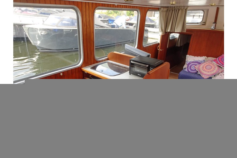 Dutch Barge 13.60